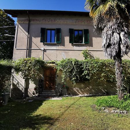 Curt Da Beta - Casa Vacanze Con Giardino, In Corte Del XVIII Secolo Malnate Екстер'єр фото