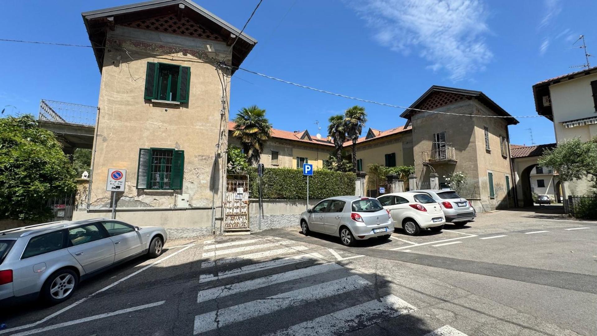 Curt Da Beta - Casa Vacanze Con Giardino, In Corte Del XVIII Secolo Malnate Екстер'єр фото